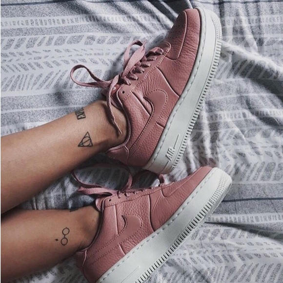 nike air force 1 upstep pink